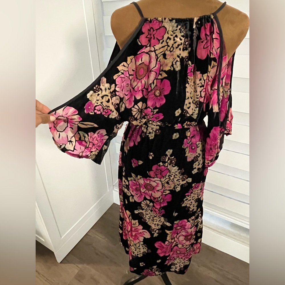 Stunning Band of Gypsies crushed velvet cold shoulder boho dress size small